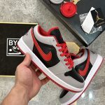 Nike Air Jordan 1